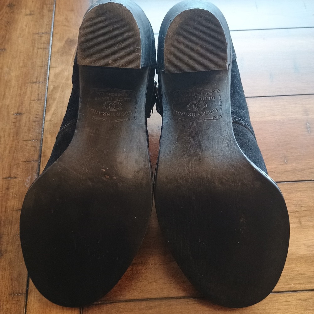 LUCKY BRAND Mickie Women's 8.5 M Black Suede Leather Ankle‎ Heel Buckle Boots - Picture 10 of 11